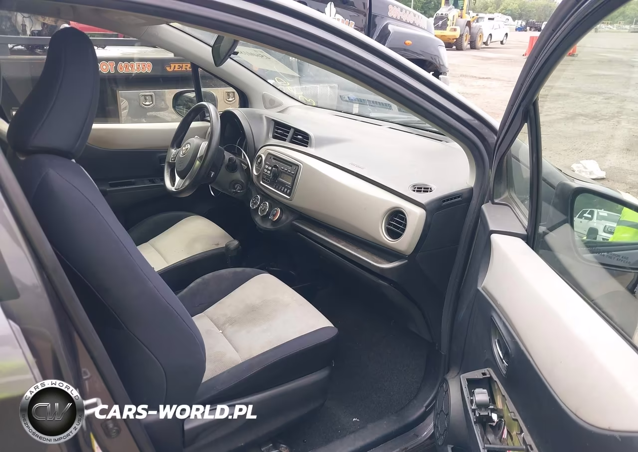 2012 Toyota Yaris Le VIN:JTDKTUD37CD538414 - 5