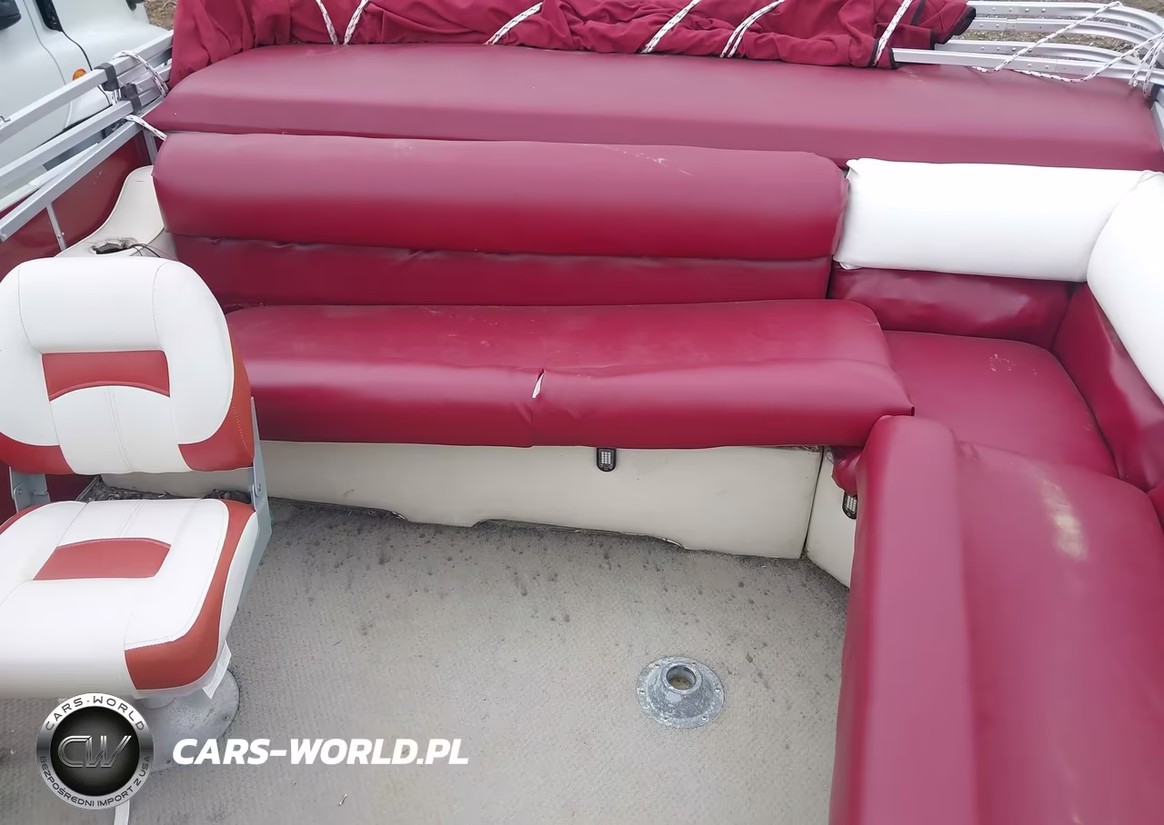 1999 Crestliner Other VIN:00000MAU02198C999 - 8
