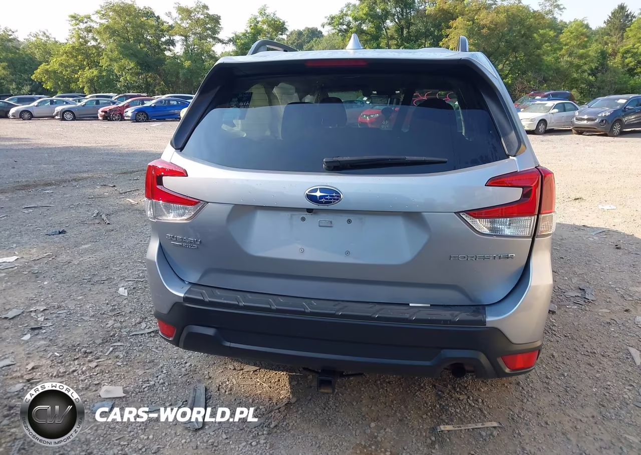 2021 Subaru Forester Premium VIN:JF2SKAFC4MH561210 - 16