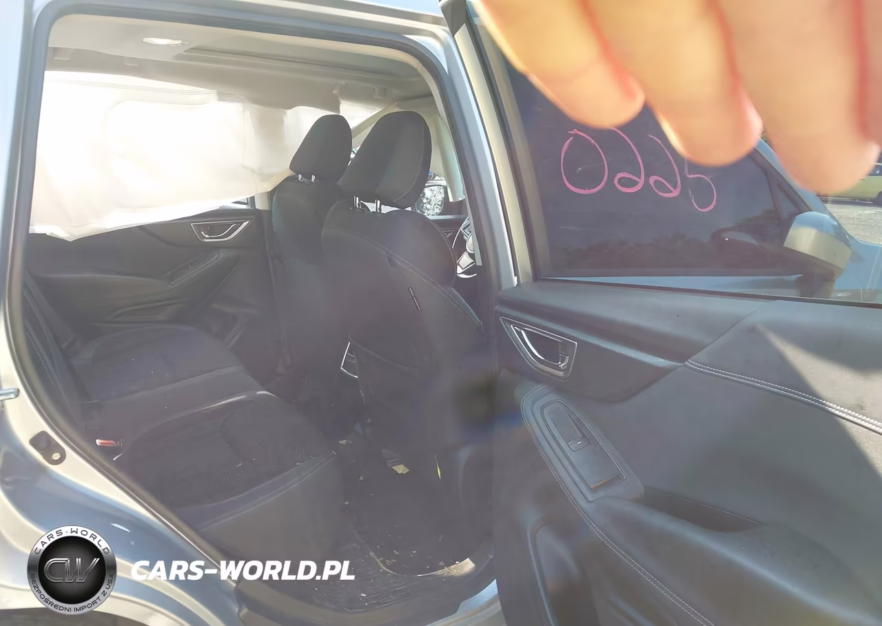 2021 Subaru Forester Premium VIN:JF2SKAFC4MH561210 - 8