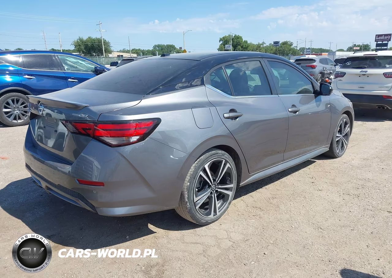 2022 Nissan Sentra Sr Xtronic Cvt VIN:3N1AB8DV8NY226404 - 4