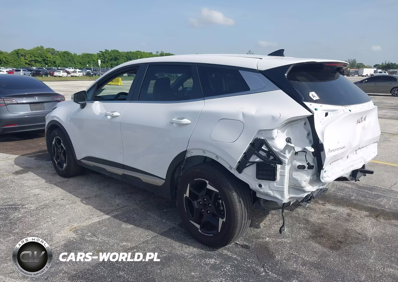 2026 Kia Sportage Ex VIN:5XYK33DF6TG353695 - 3