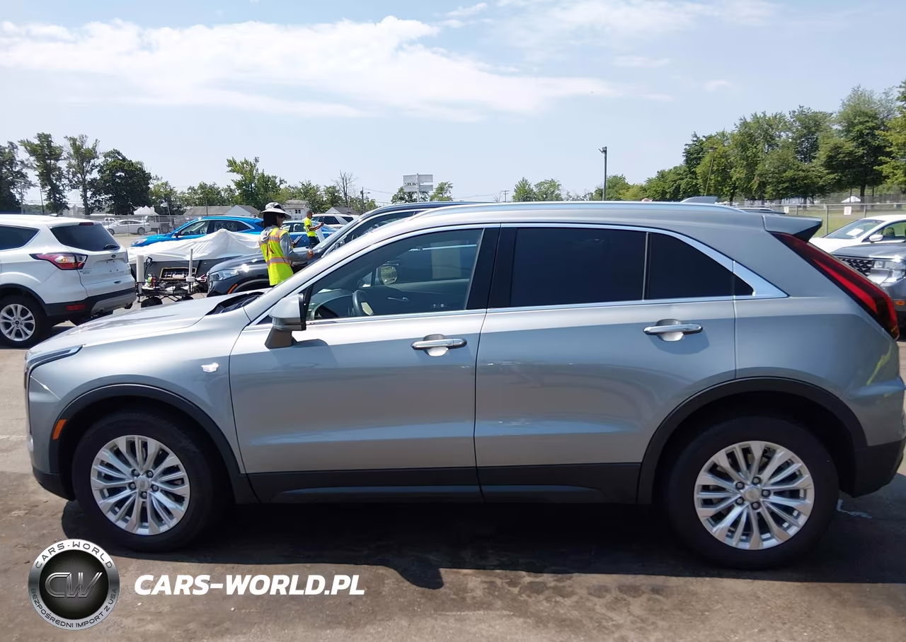 2024 Cadillac Xt4 Fwd Luxury VIN:1GYAZAR40RF219051 - 15