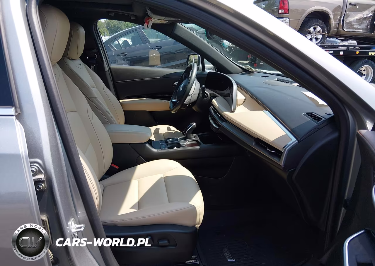 2024 Cadillac Xt4 Fwd Luxury VIN:1GYAZAR40RF219051 - 5