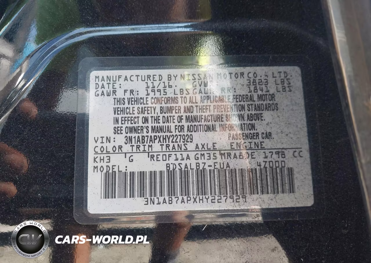 2017 Nissan Sentra S VIN:3N1AB7APXHY227929 - 9