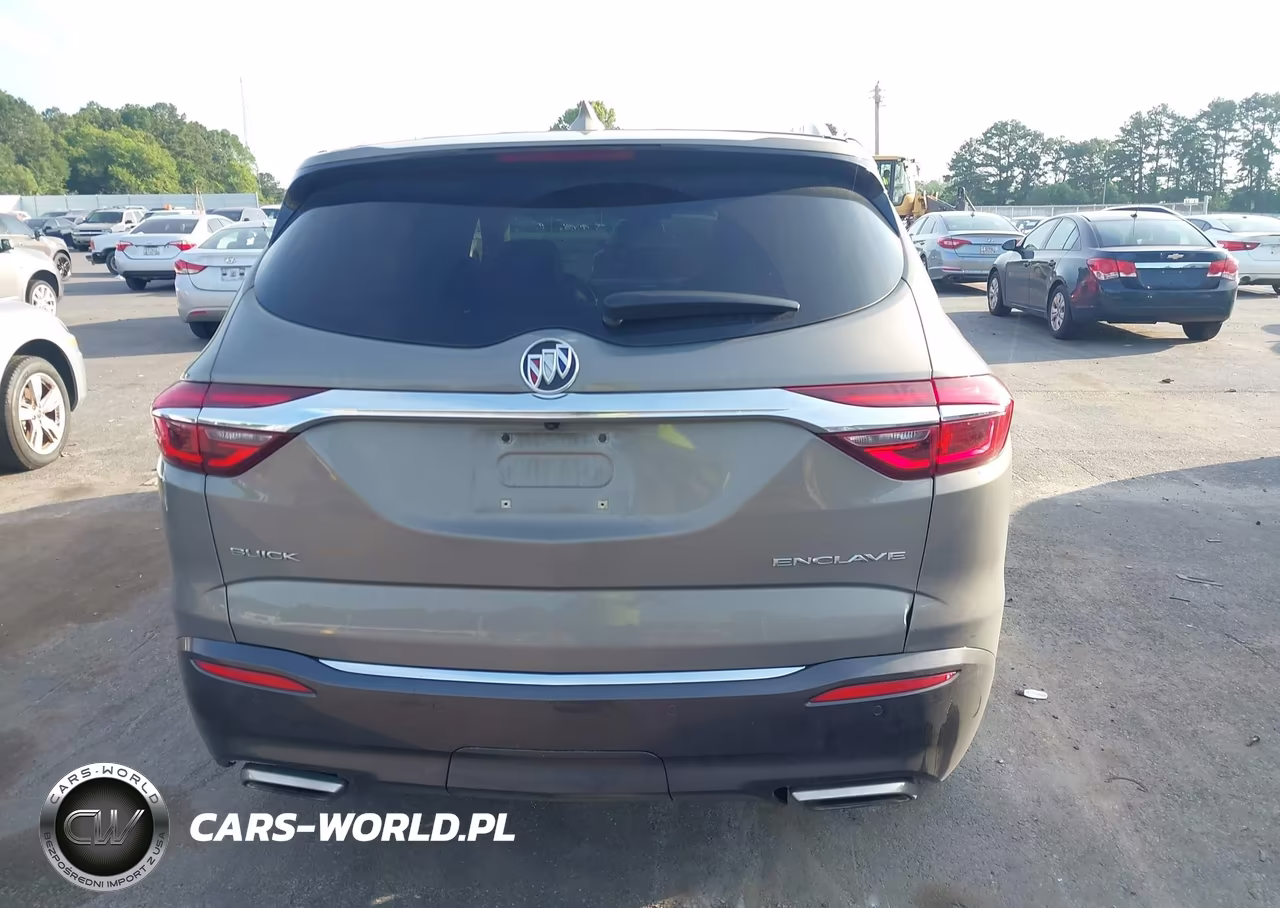 2018 Buick Enclave Essence VIN:5GAERBKW8JJ191138 - 16