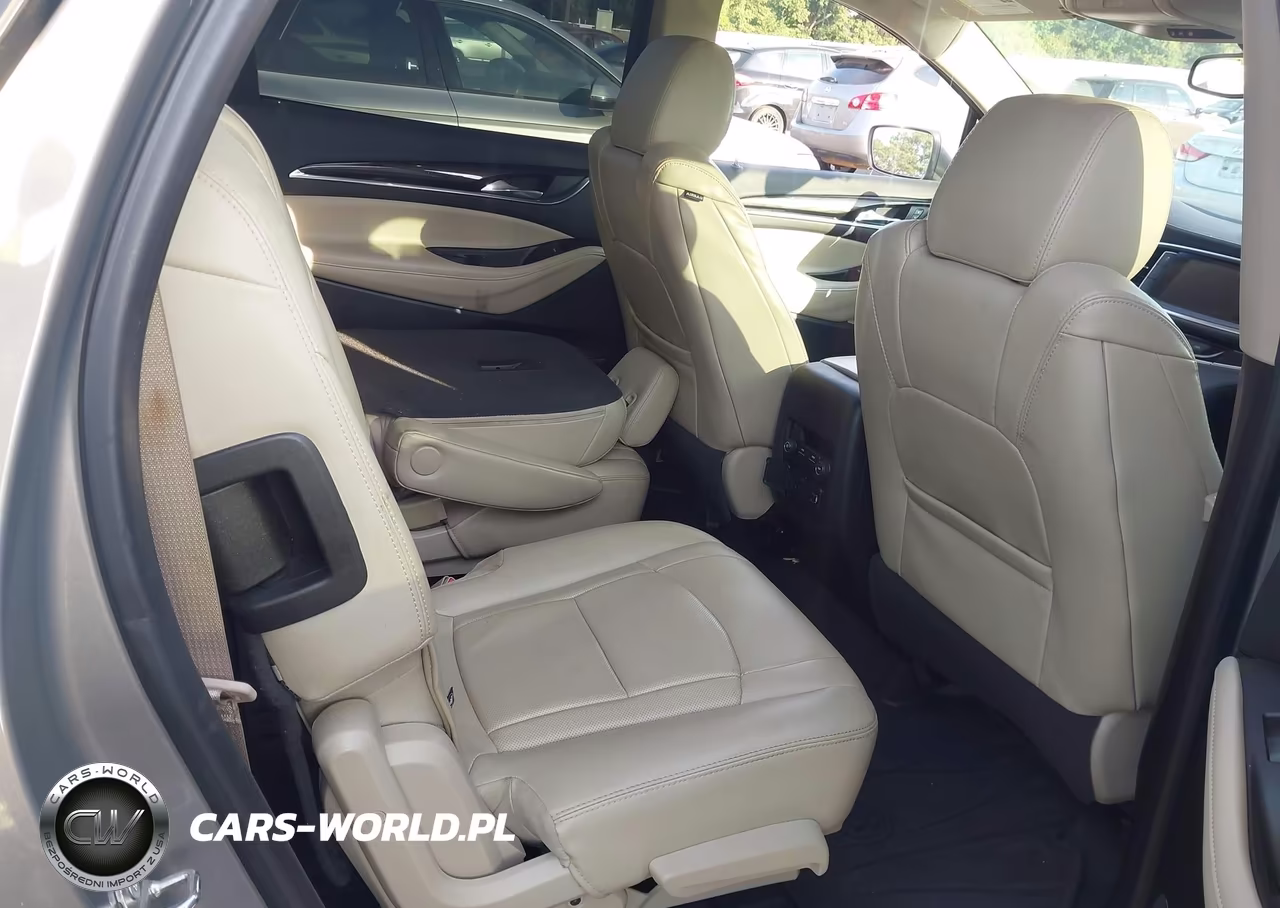 2018 Buick Enclave Essence VIN:5GAERBKW8JJ191138 - 8