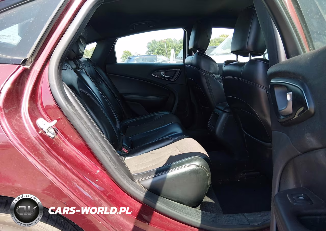 2015 Chrysler 200 S VIN:1C3CCCBB8FN759841 - 8