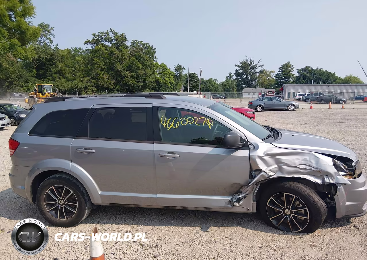 2018 Dodge Journey Se VIN:3C4PDCAB6JT385007 - 14