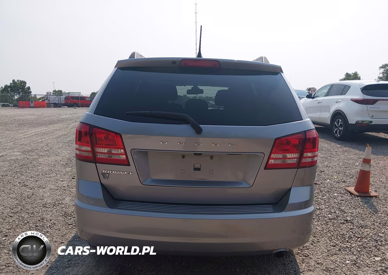 2018 Dodge Journey Se VIN:3C4PDCAB6JT385007 - 17