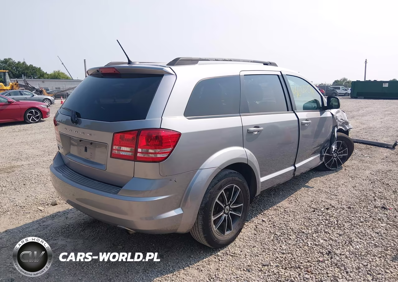 2018 Dodge Journey Se VIN:3C4PDCAB6JT385007 - 4