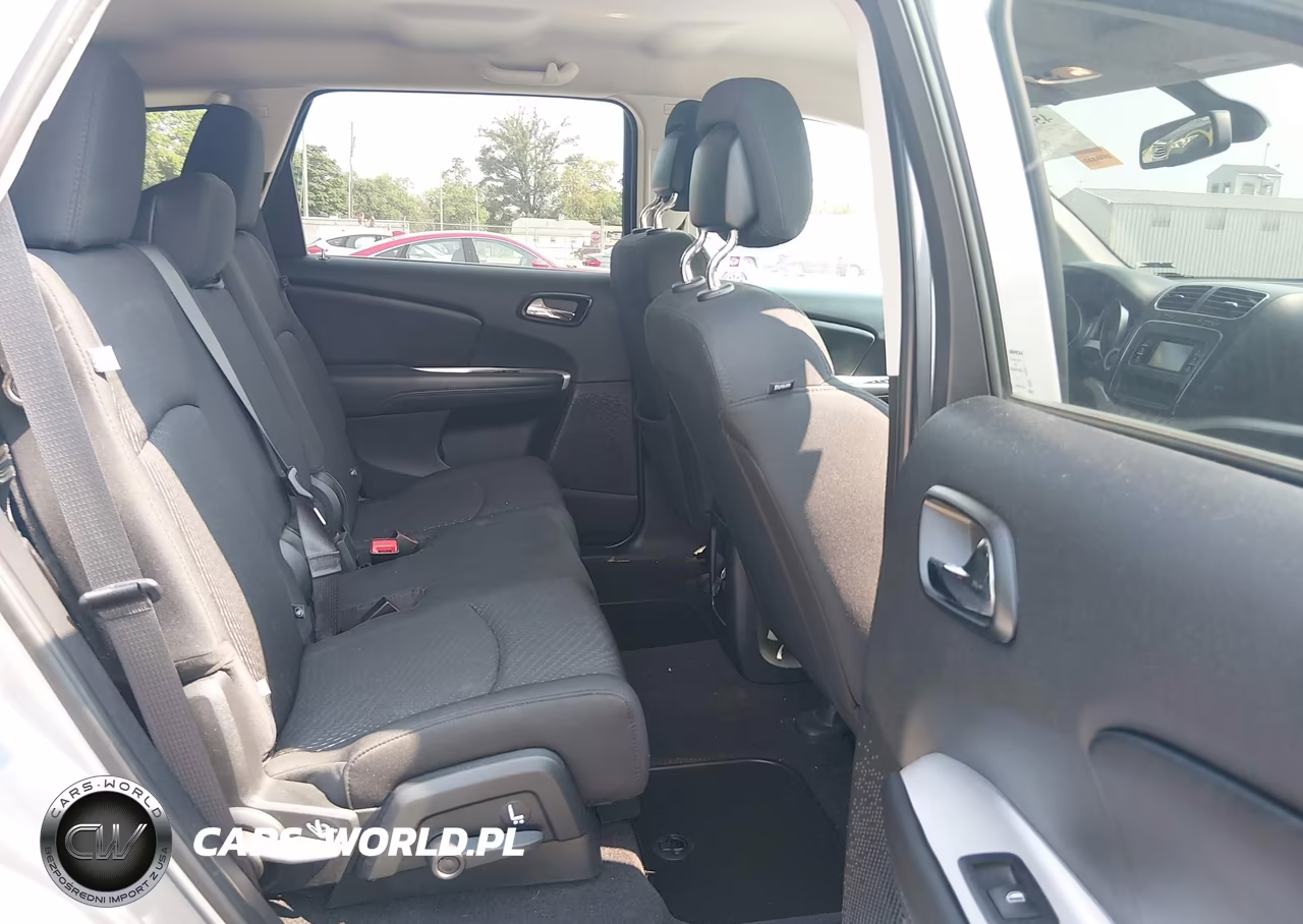 2018 Dodge Journey Se VIN:3C4PDCAB6JT385007 - 8