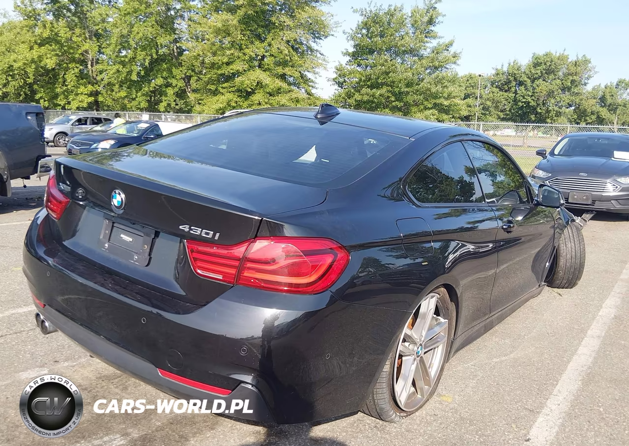 2018 BMW 430I xDrive VIN:WBA4W5C58JAA49303 - 4