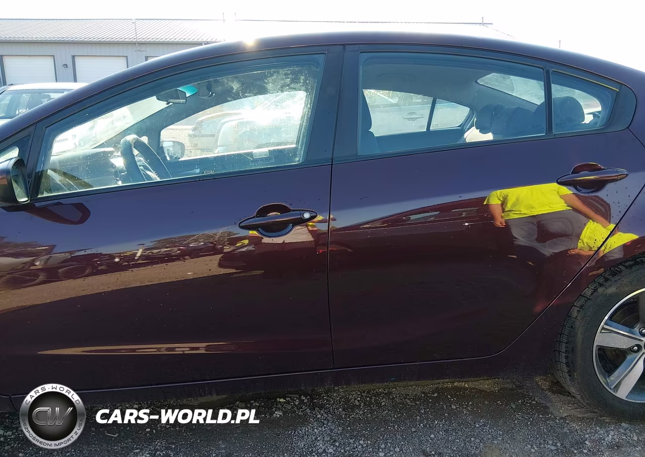 2018 Kia Forte Lx VIN:3KPFL4A79JE193648 - 14