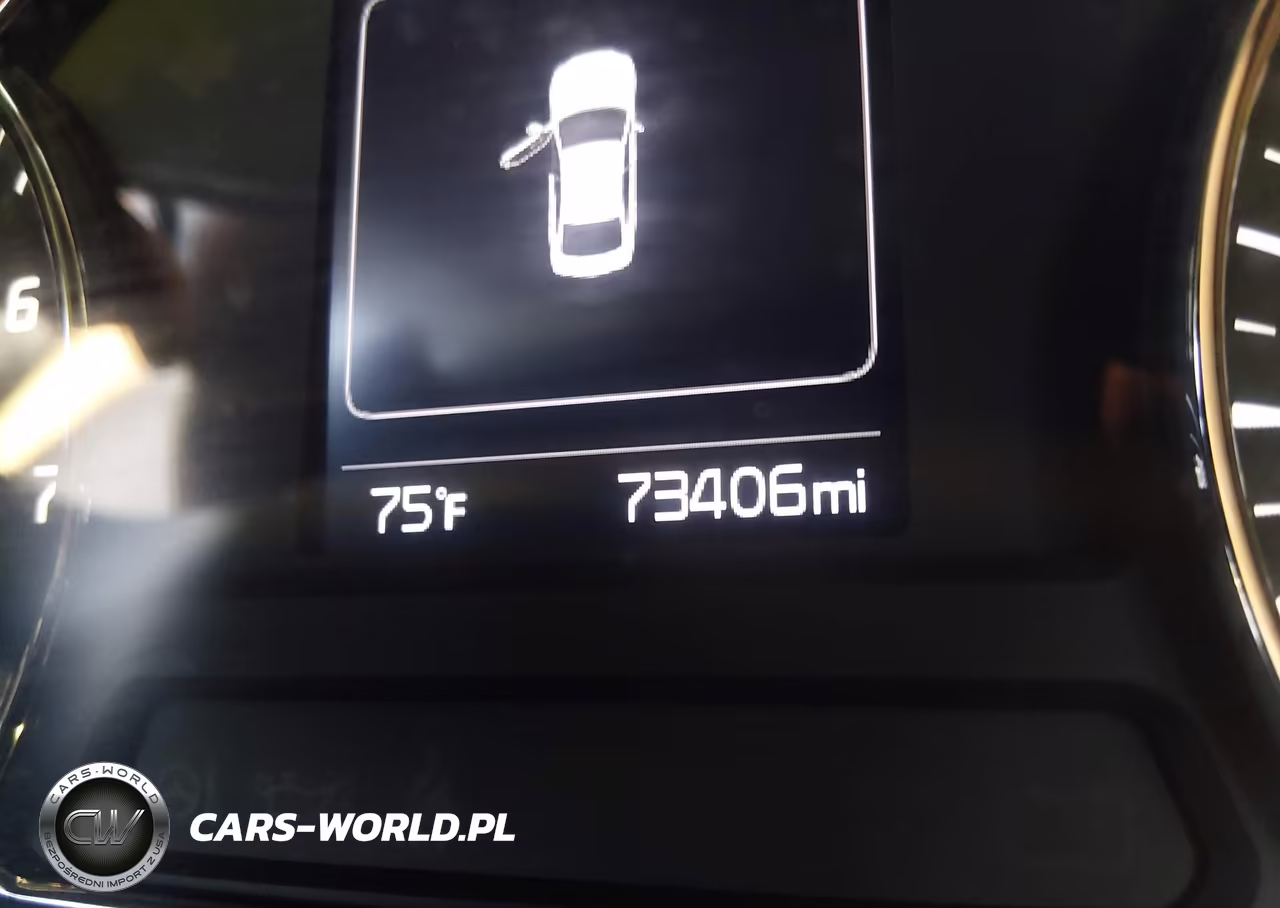 2018 Kia Forte Lx VIN:3KPFL4A79JE193648 - 15