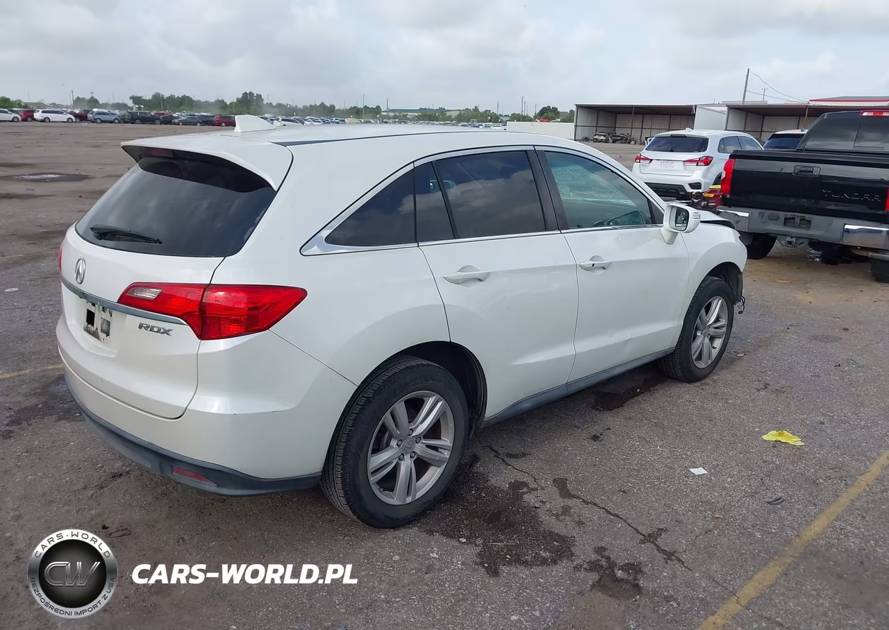 2015 Acura Rdx VIN:5J8TB3H36FL005882 - 4
