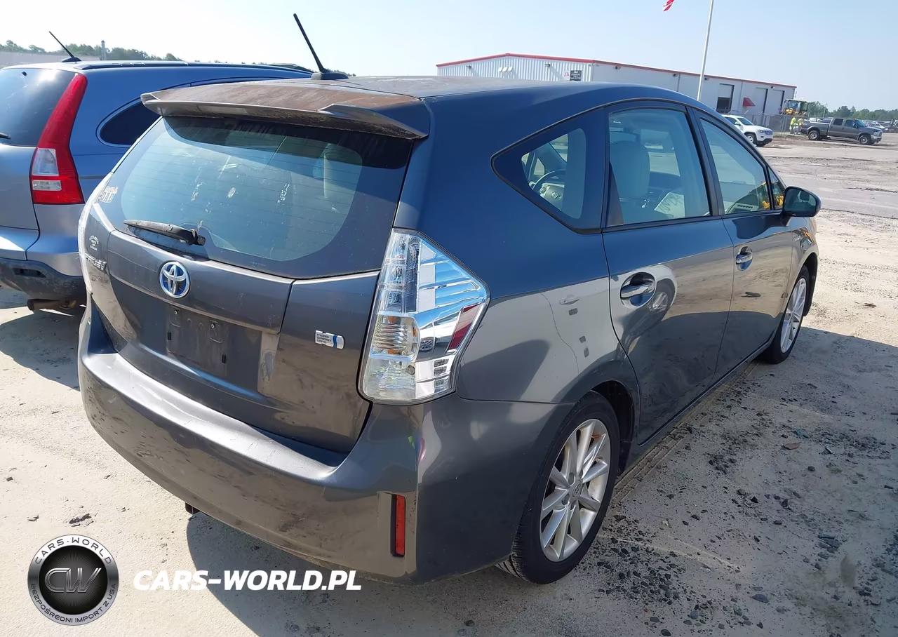 2013 Toyota Prius V Five VIN:JTDZN3EU0D3252860 - 4