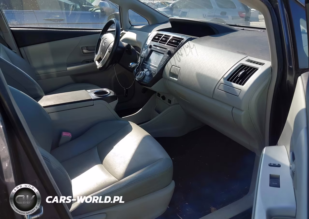 2013 Toyota Prius V Five VIN:JTDZN3EU0D3252860 - 5