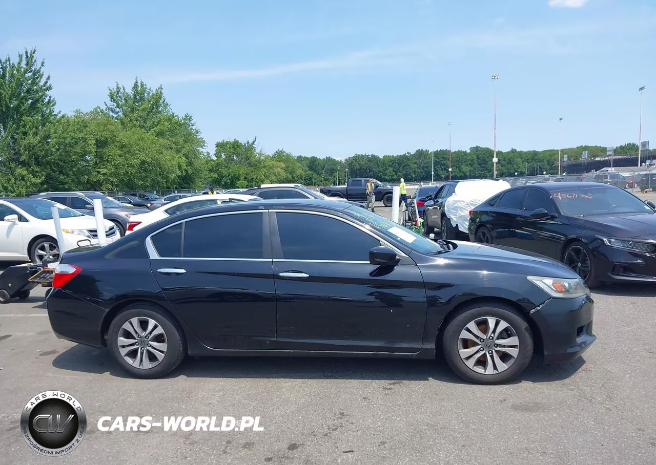 2015 Honda Accord Lx VIN:1HGCR2F31FA124640 - 13