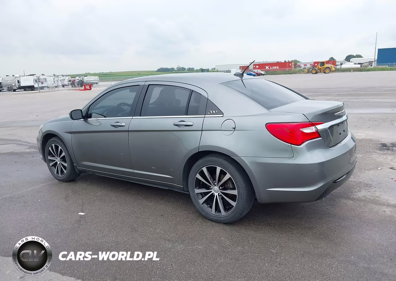 2013 Chrysler 200 Limited VIN:1C3CCBCG4DN679163 - 14