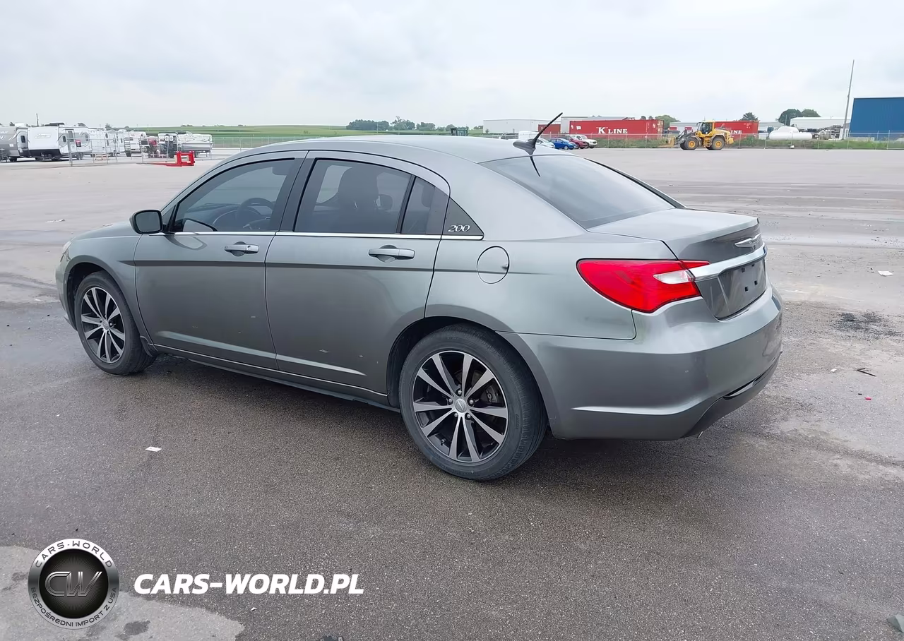 2013 Chrysler 200 Limited VIN:1C3CCBCG4DN679163 - 3
