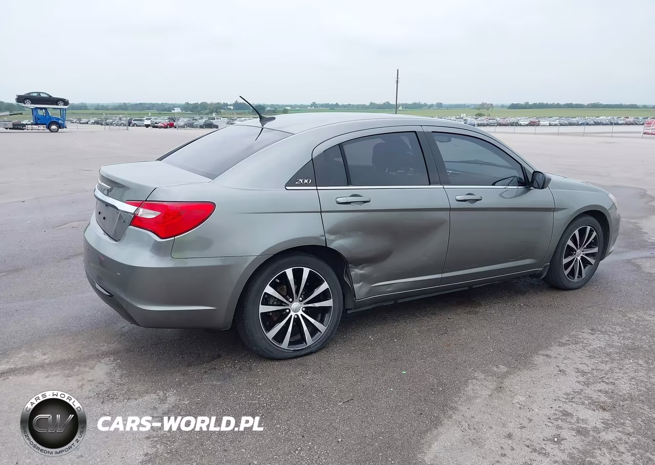 2013 Chrysler 200 Limited VIN:1C3CCBCG4DN679163 - 6