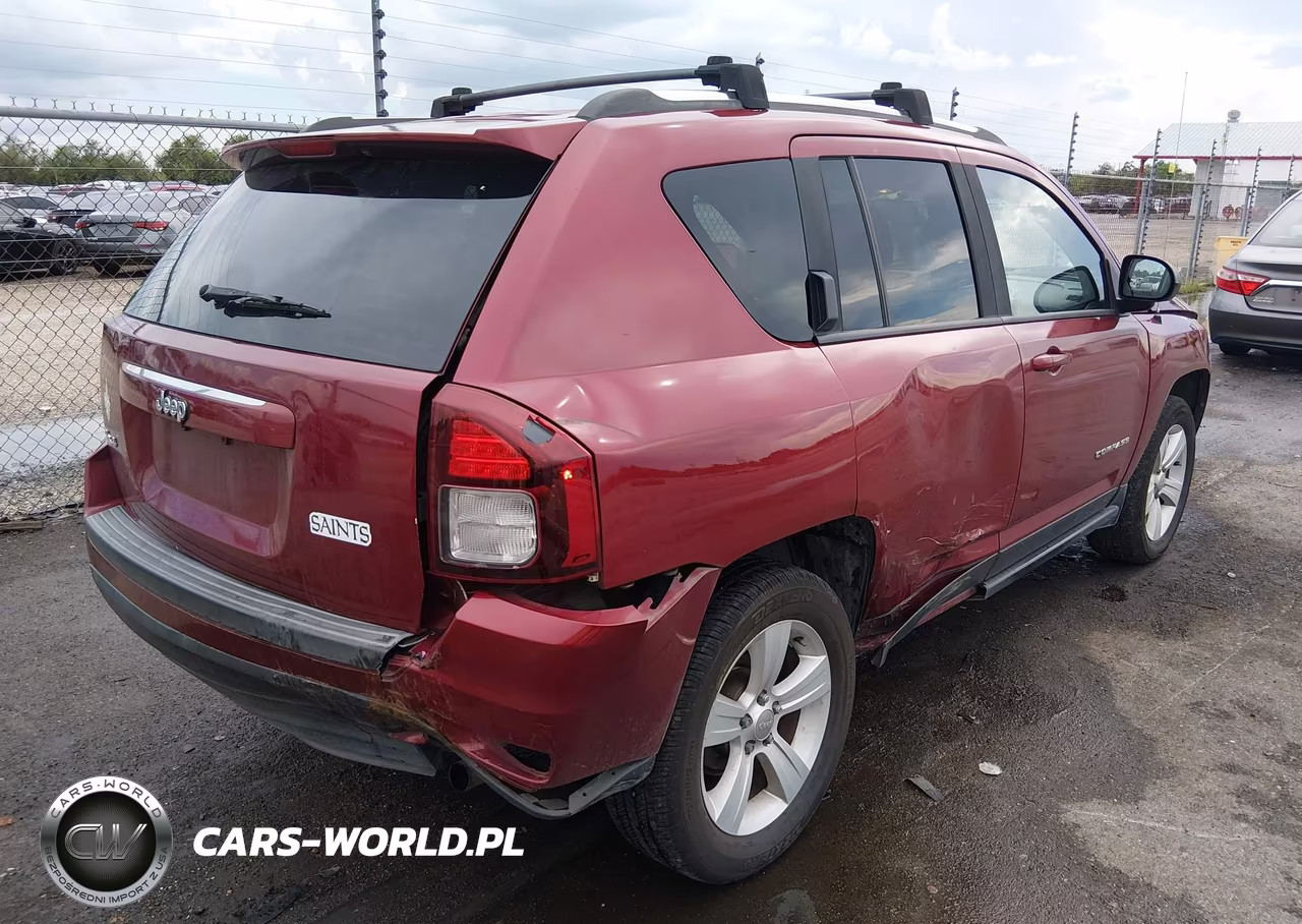 2014 Jeep Compass Sport VIN:1C4NJDBB2ED855341 - 4