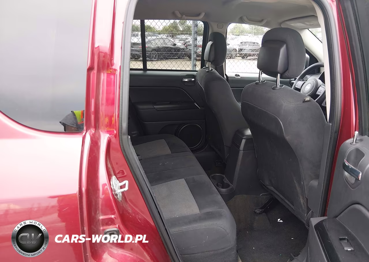 2014 Jeep Compass Sport VIN:1C4NJDBB2ED855341 - 8