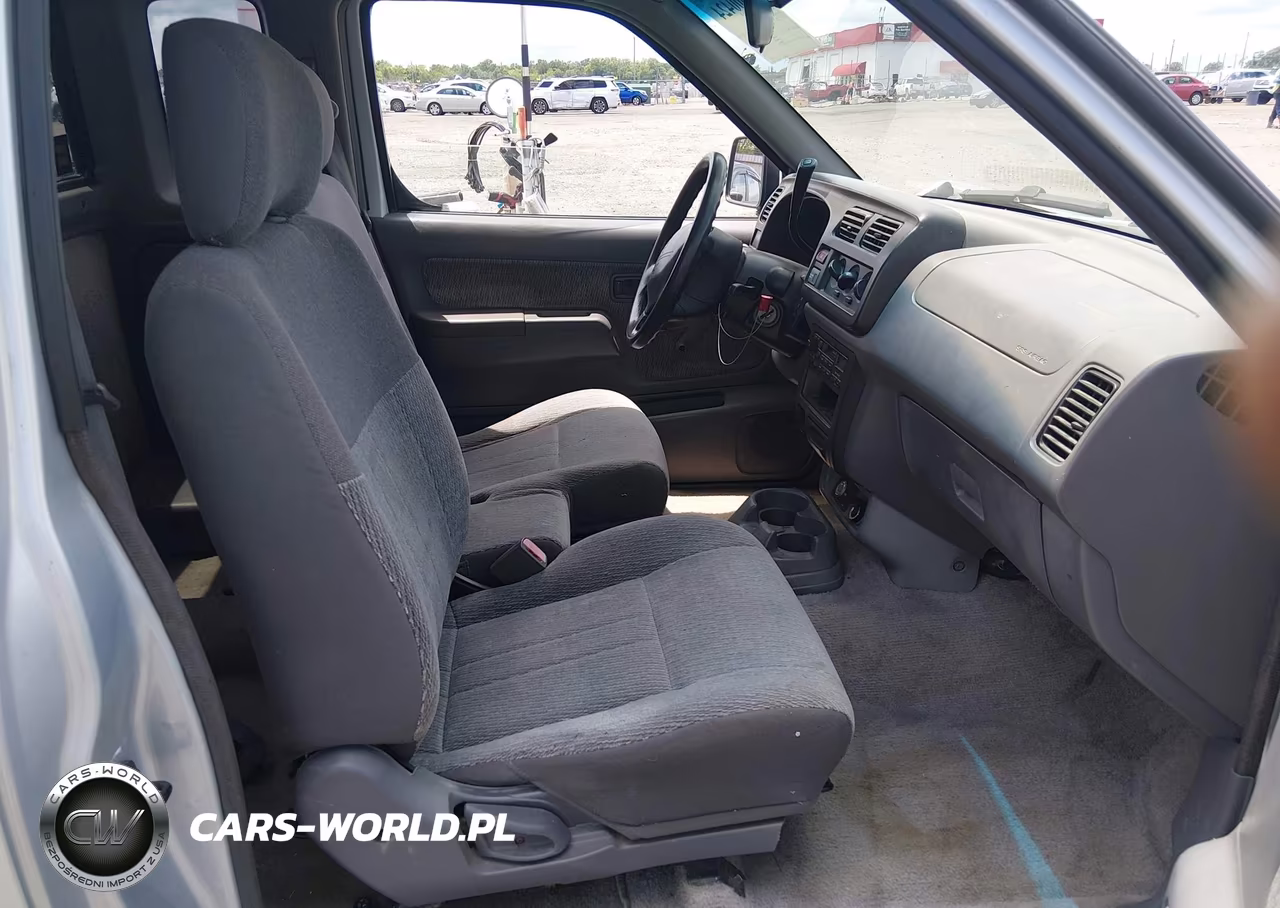 2000 Nissan Frontier Xe VIN:1N6DD26S3YC353785 - 5