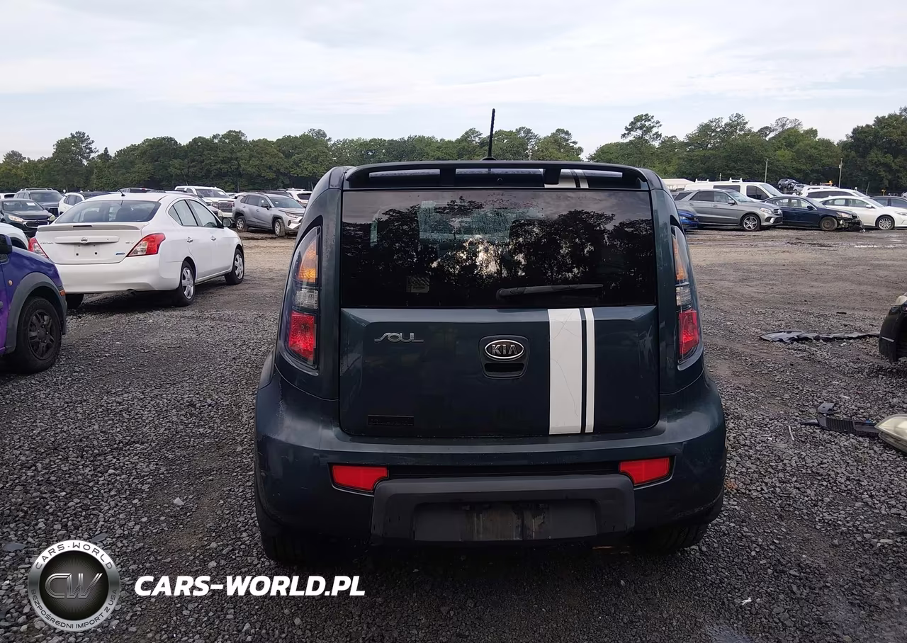 2010 Kia Soul + VIN:KNDJT2A29A7069298 - 16