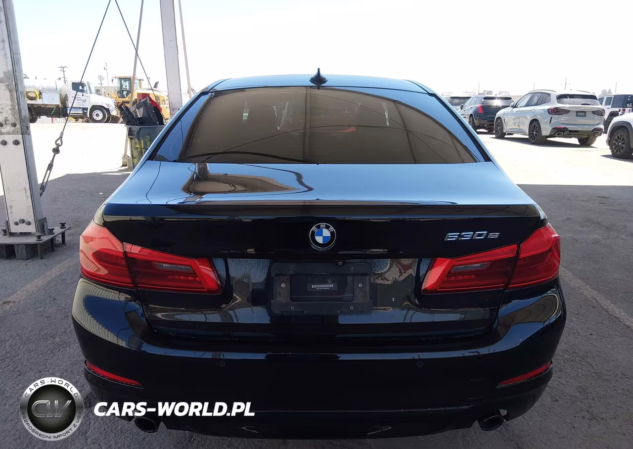 2019 BMW 530E Iperformance VIN:WBAJA9C53KB398550 - 17