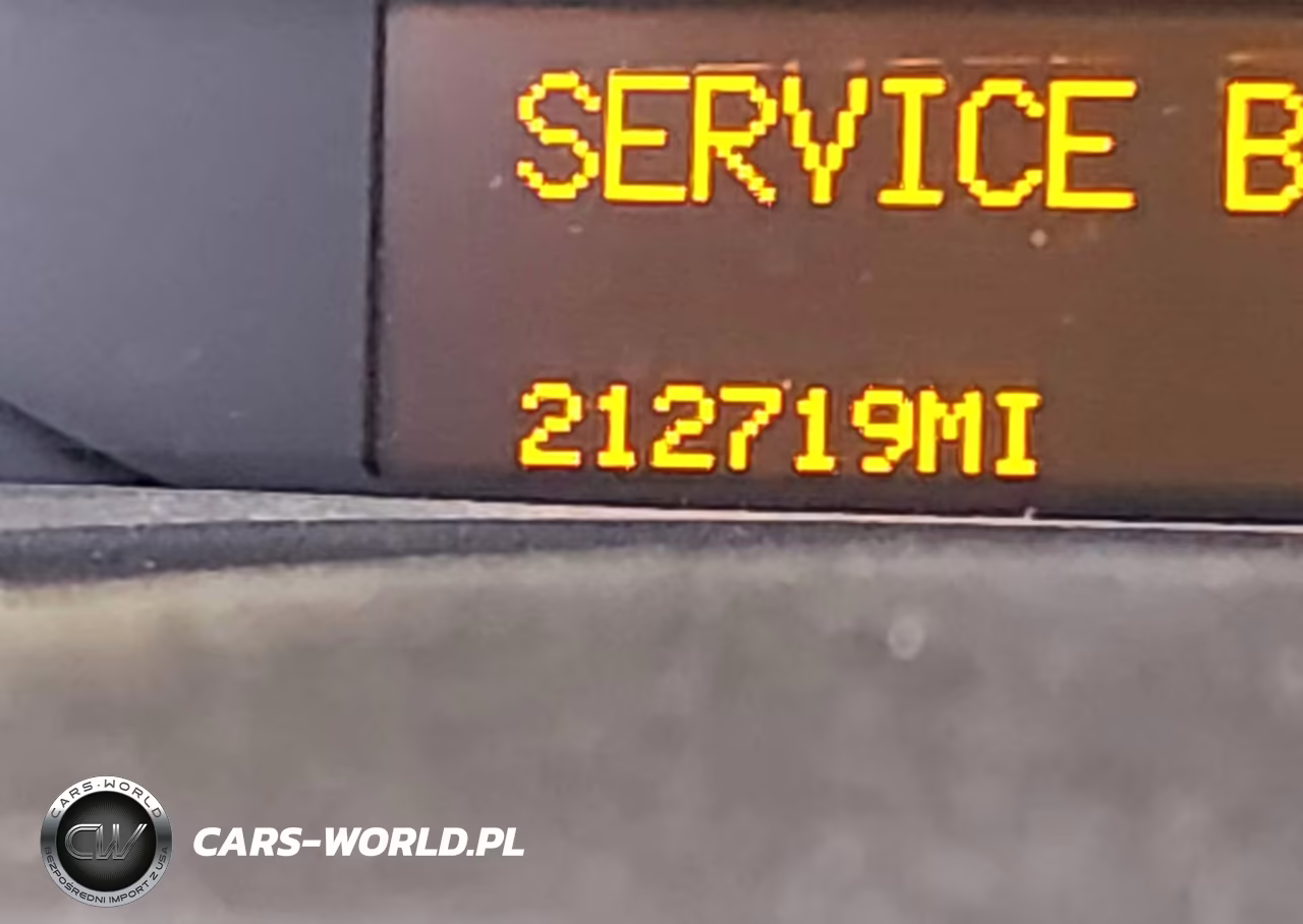 2010 Cadillac Sts Performance VIN:1G6DU6EA1A0138273 - 16