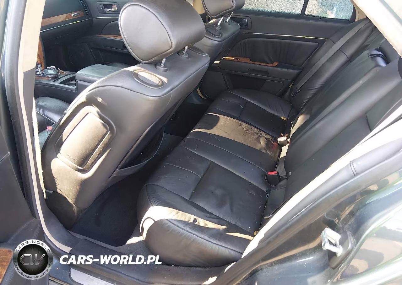 2010 Cadillac Sts Performance VIN:1G6DU6EA1A0138273 - 8