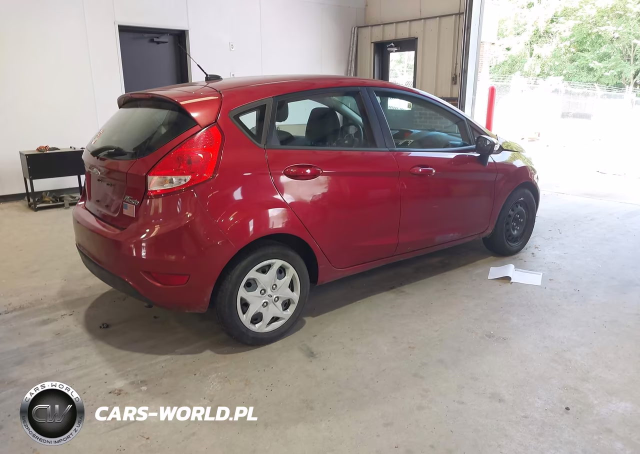 2013 Ford Fiesta Se VIN:3FADP4EJ5DM184060 - 4