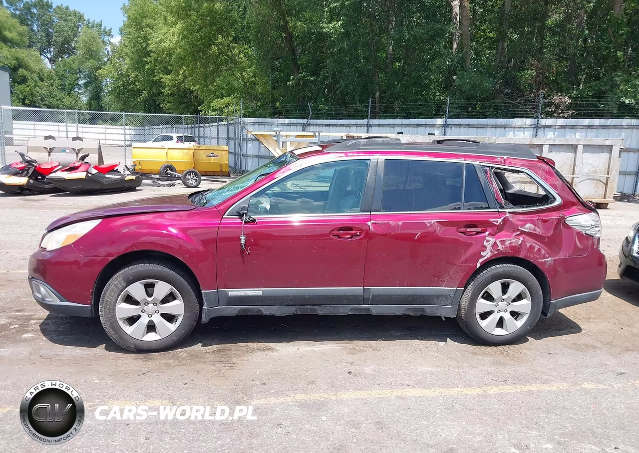 2011 Subaru Outback 2.5I Premium VIN:4S4BRCCCXB3373078 - 13