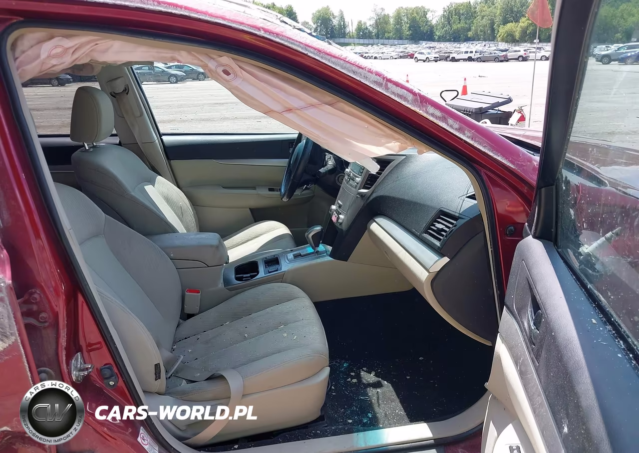 2011 Subaru Outback 2.5I Premium VIN:4S4BRCCCXB3373078 - 5