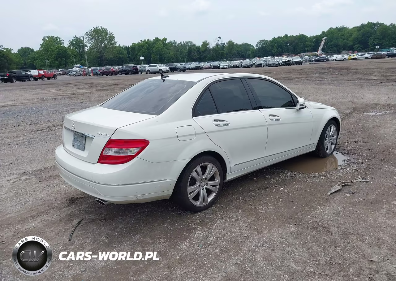 2011 Mercedes-Benz C 300 Luxury 4Matic-Sport 4Matic VIN:WDDGF8BB9BR167293 - 4