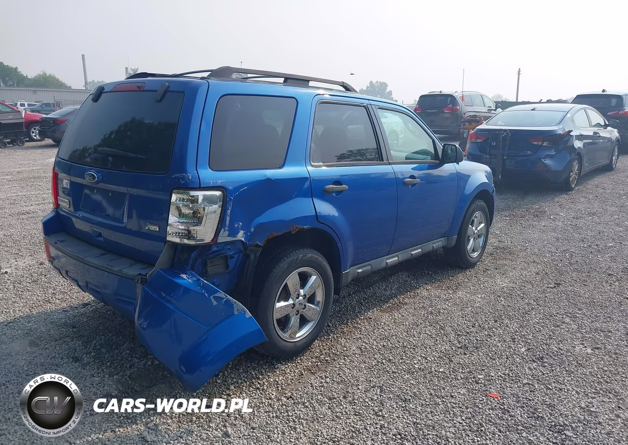 2012 Ford Escape Xlt VIN:1FMCU9DG1CKC52549 - 4