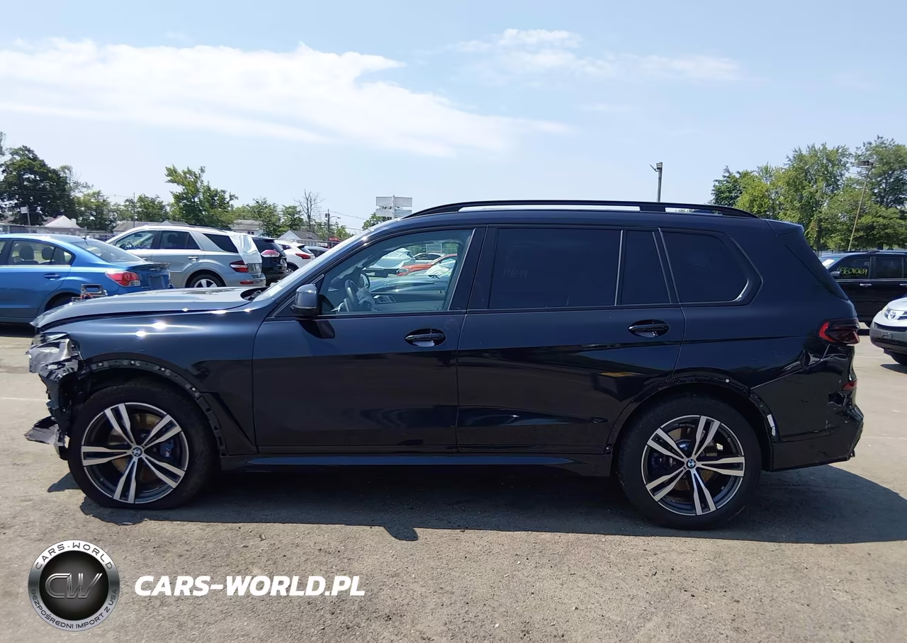 2023 BMW X7 xDrive40I VIN:5UX23EM09P9S07126 - 14