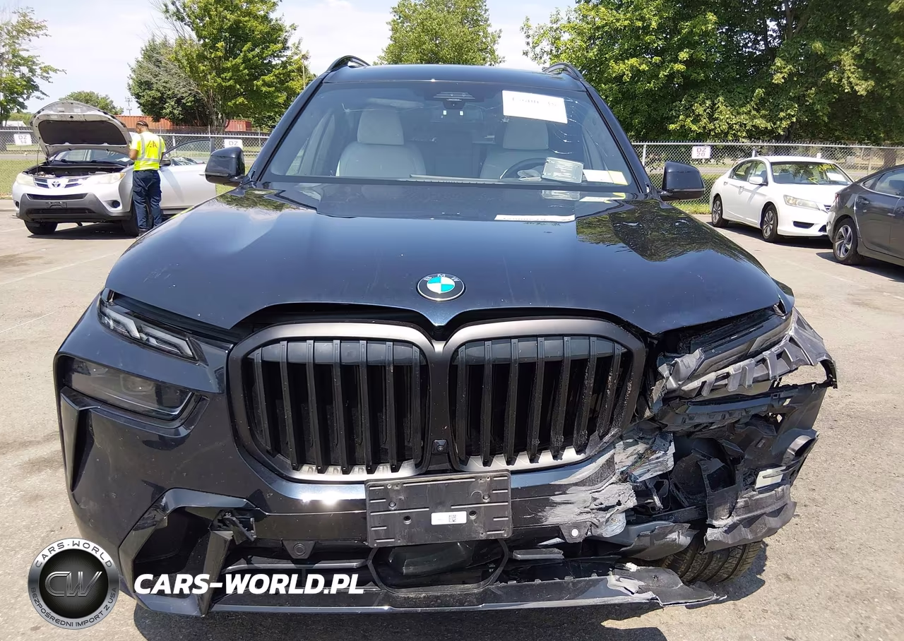 2023 BMW X7 xDrive40I VIN:5UX23EM09P9S07126 - 6