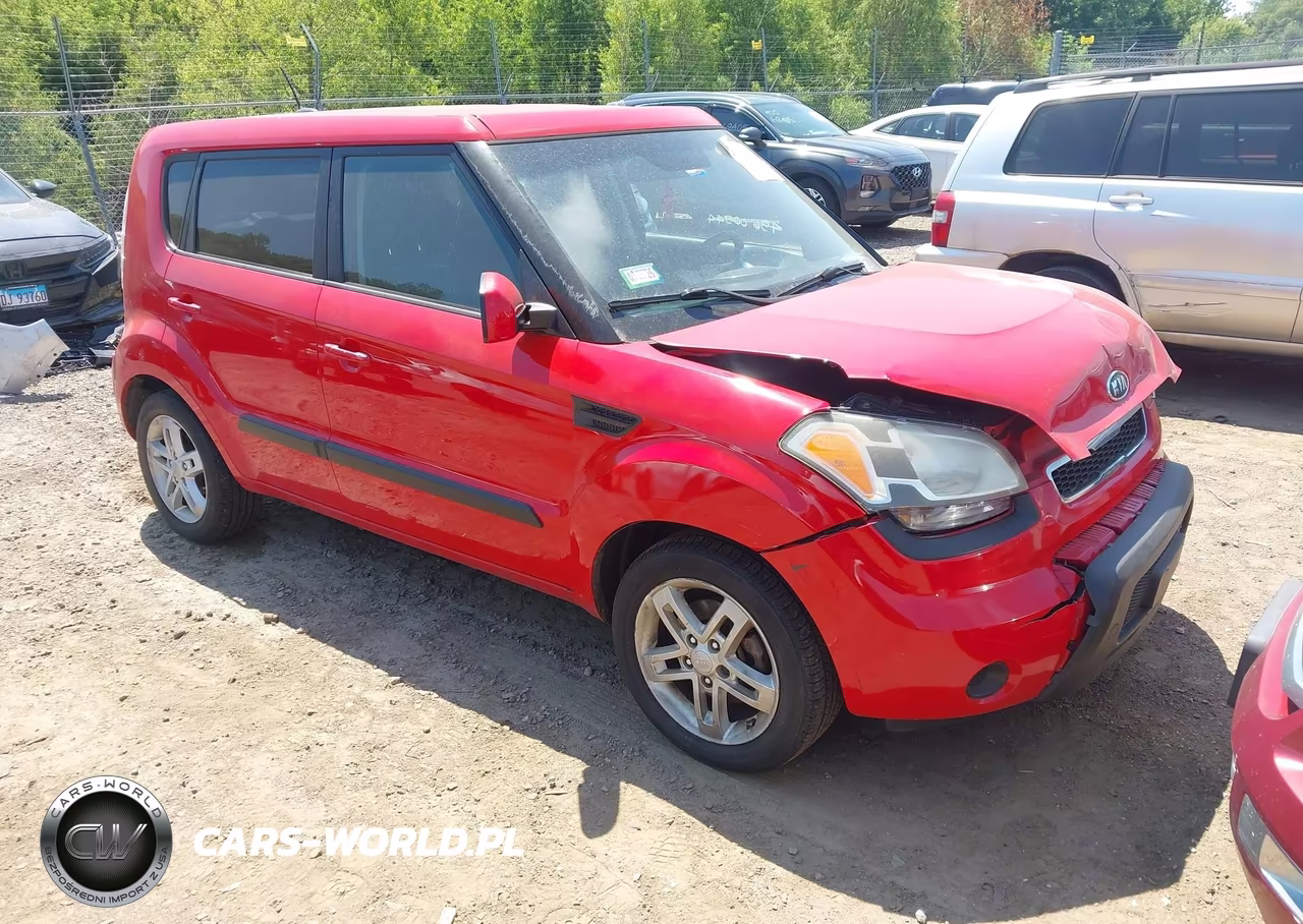 2011 Kia Soul +