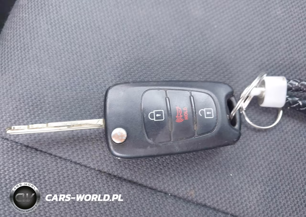 2011 Kia Soul + VIN:KNDJT2A26B7288298 - 11