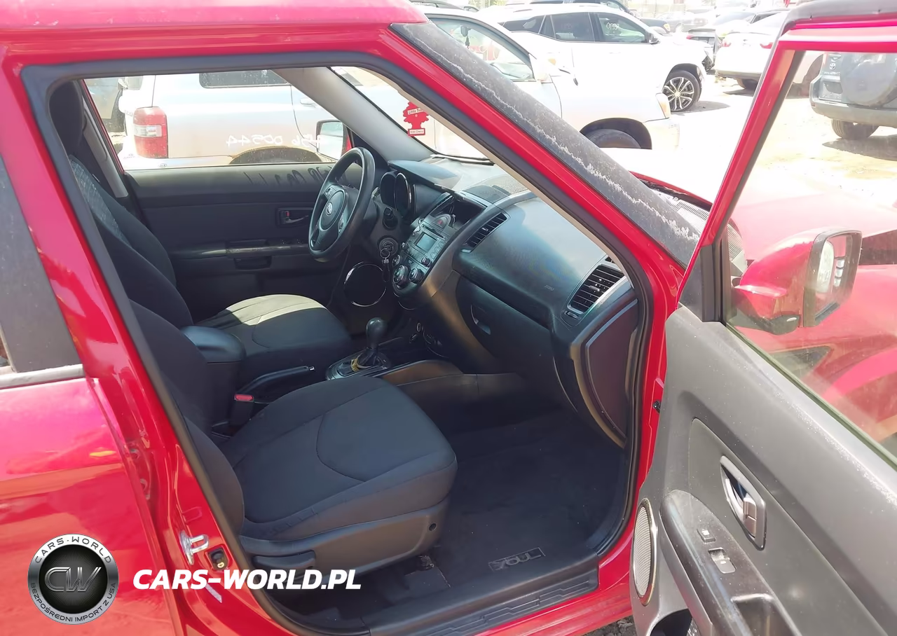 2011 Kia Soul + VIN:KNDJT2A26B7288298 - 5