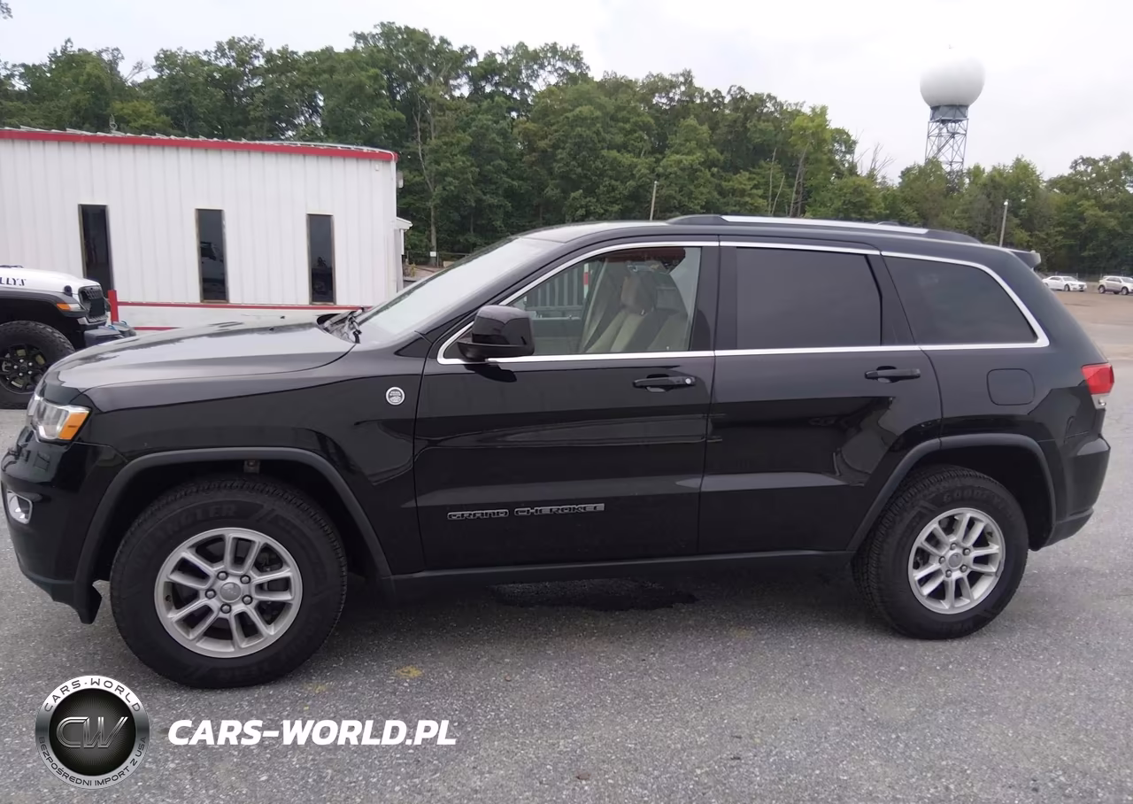 2019 Jeep Grand Cherokee Laredo E 4X4 VIN:1C4RJFAG2KC836932 - 14