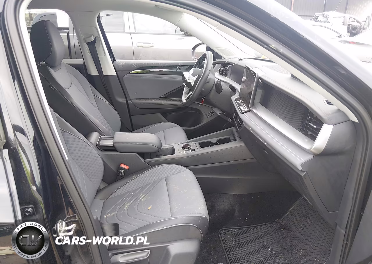 2026 Volkswagen Tiguan Se VIN:3VVNR7RM5TM022816 - 5