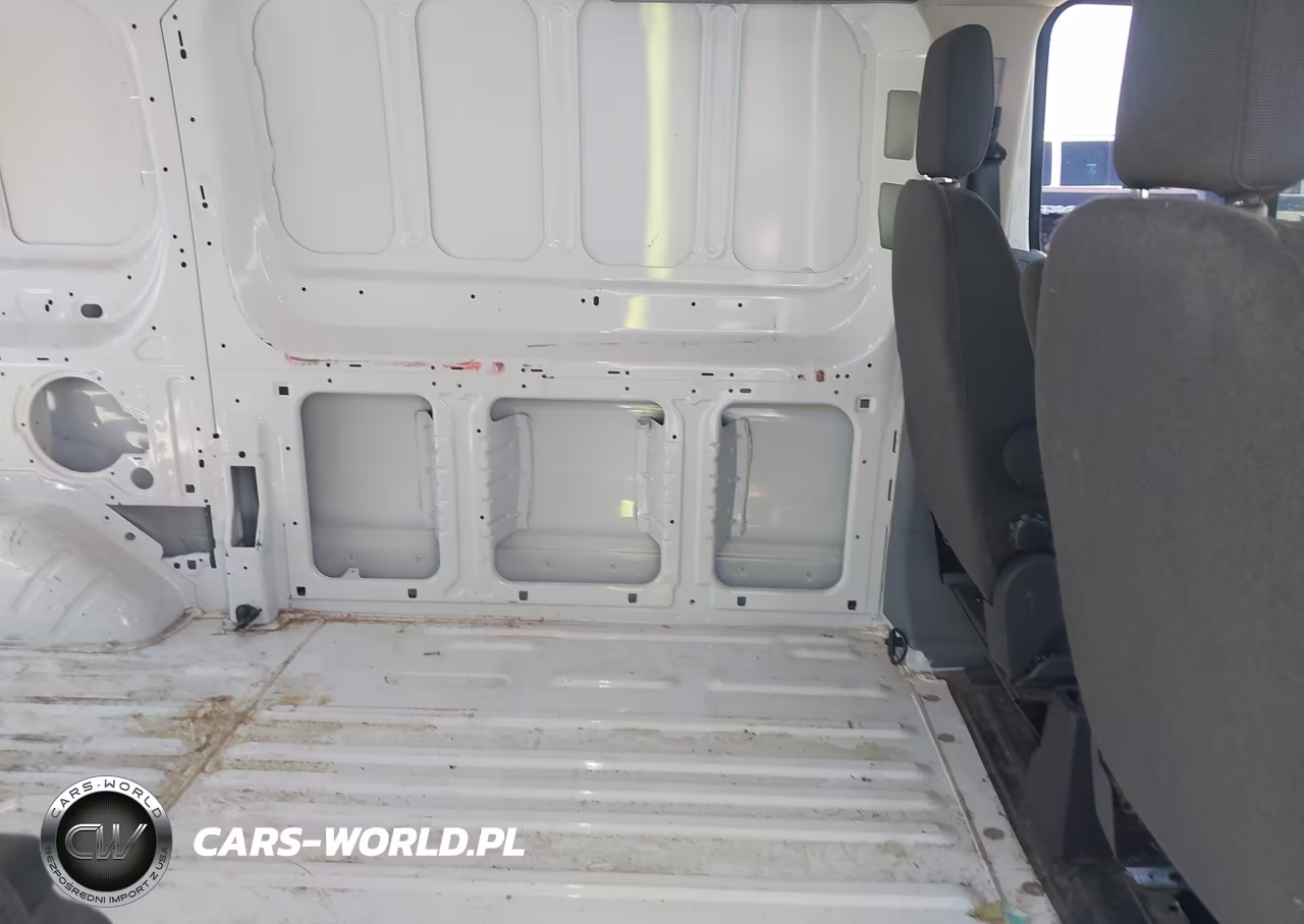 2018 Ford Transit-150 VIN:1FTYE1ZM6JKB09469 - 8