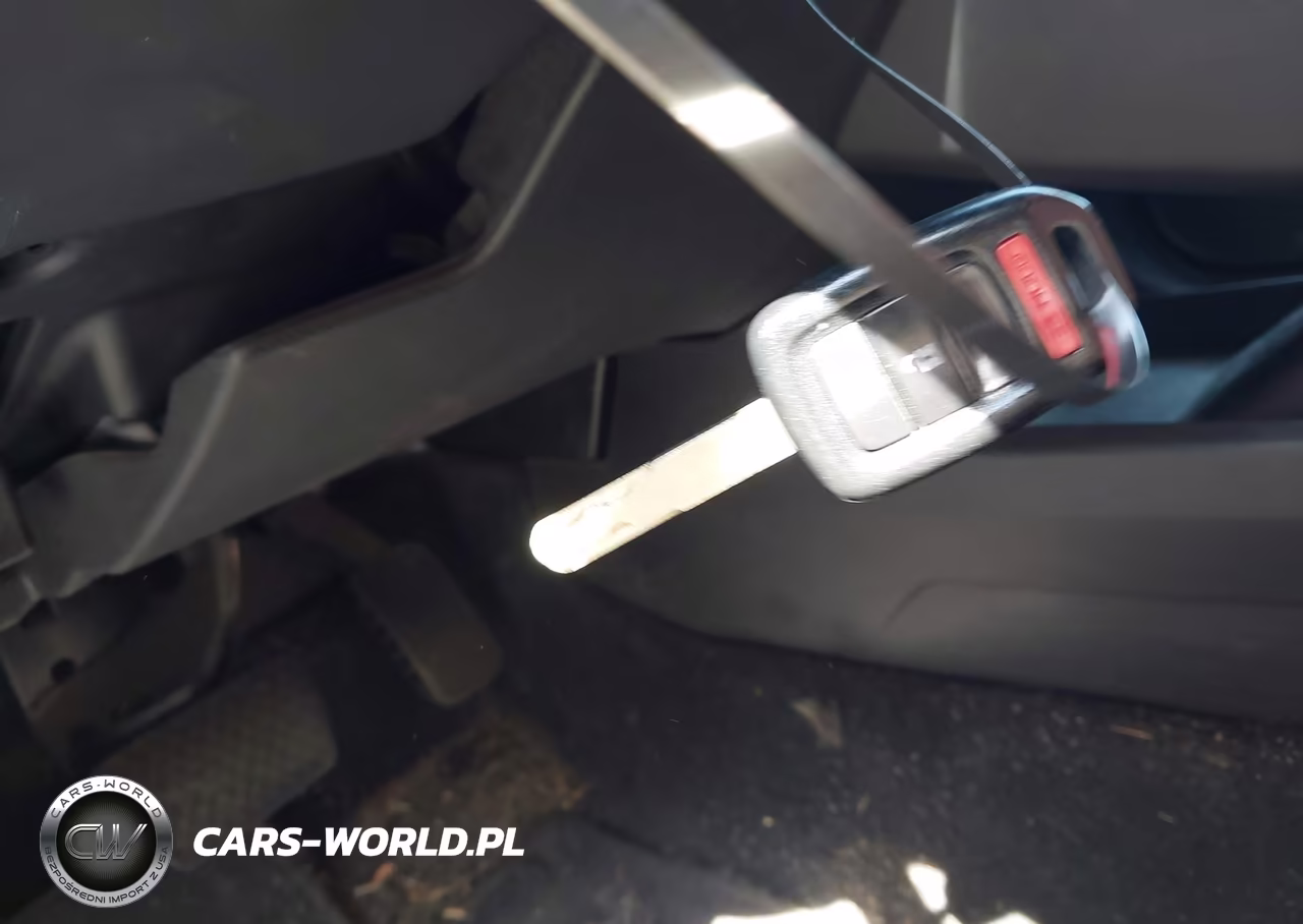2018 Honda Civic Lx VIN:2HGFC2F5XJH563345 - 11