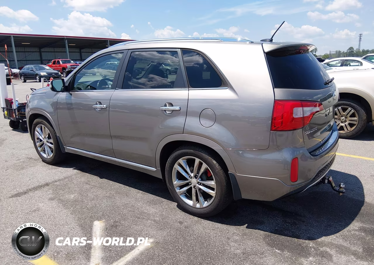 2014 Kia Sorento Limited V6 VIN:5XYKW4A72EG537416 - 3