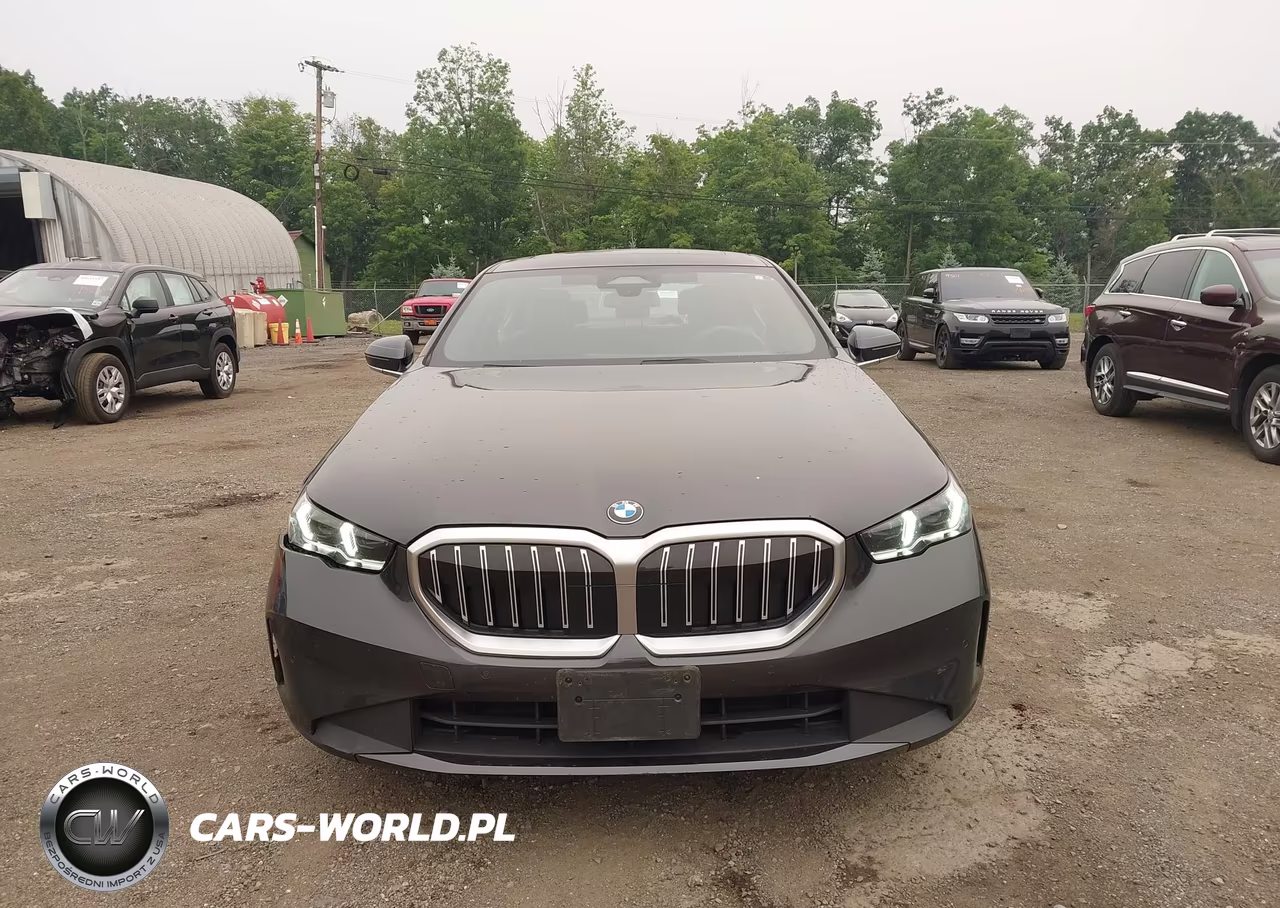 2024 BMW 530I xDrive VIN:WBA53FJ04RCP92810 - 12