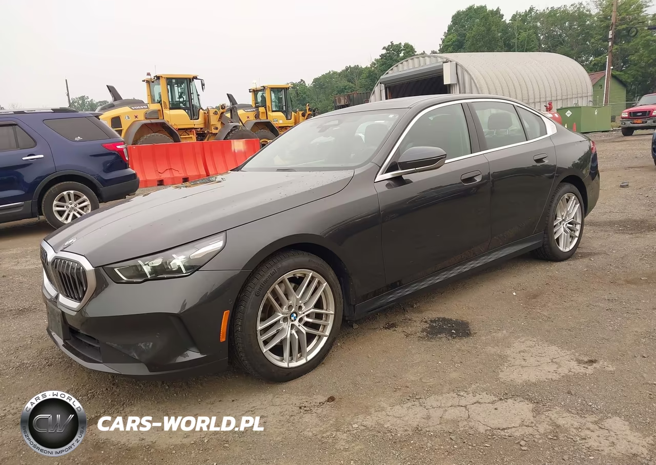 2024 BMW 530I xDrive VIN:WBA53FJ04RCP92810 - 2